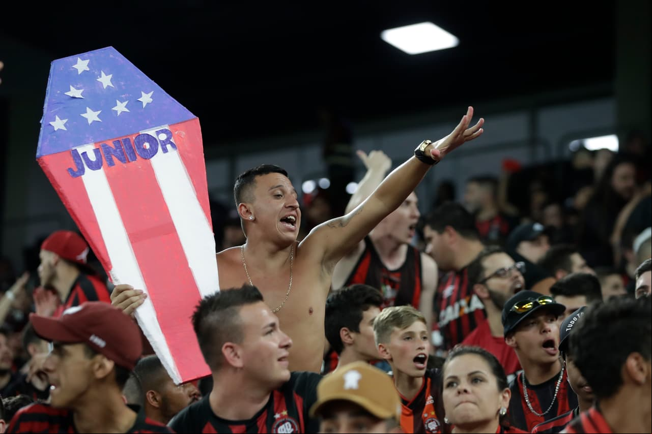Y evidentemente una atmósfera muy hostil la que vivió el equipo del norte de Colombia que en la Ida había empatado 1-1 en casa.