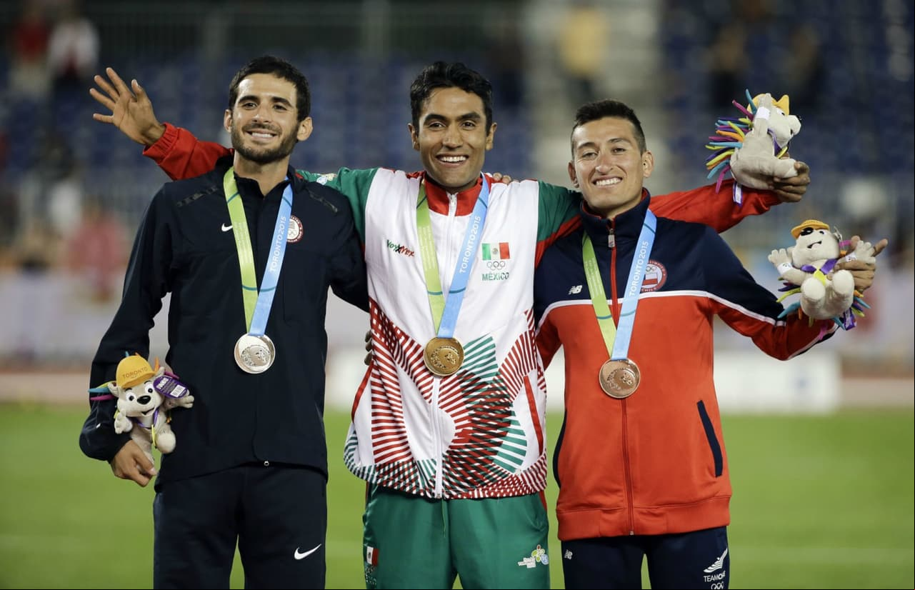 David Torrence (izq.) representó a Estados Unidos hasta el año pasado, cuando empezó a correr por Perú.