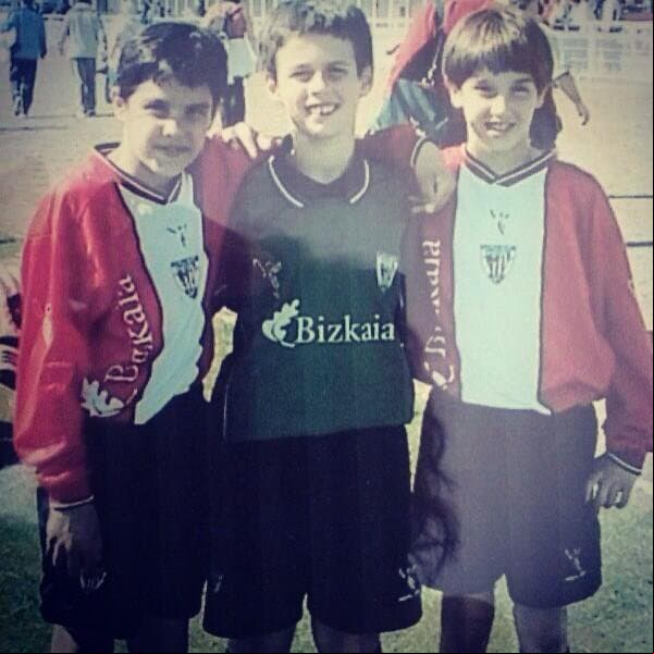 Quien hoy ocupa gran parte de los medios deportivos del mundo comenzó su carrera en las divisiones menores del Athletic Club de Bilbao, por allá en el año 2004.