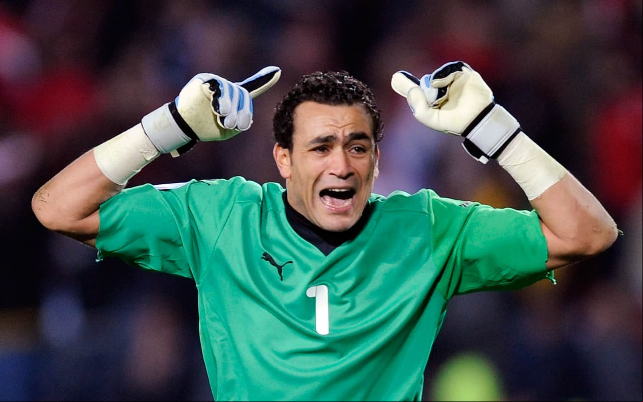 Para el Mundial de Brasil 2014, Egipto era favorito para avanzar en la serie de clasificación ante Ghana. Sin embargo, en el partido de ida perdieron por 6-1, y en la vuelta apenas consiguieron un 2-1 a su favor. El-Hadary no fue convocado para ninguno de los encuentros.