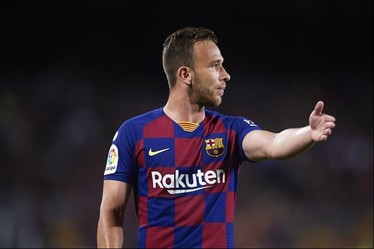Arthur comunica a la Juventus que no se irá del Barcelona

