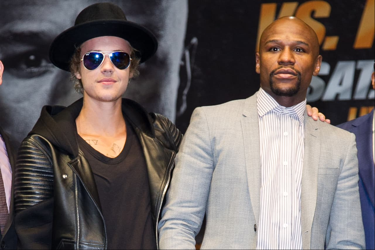 Aunque no ha confirmado su presencia, es conocida la amistad de Justin Bieber con Mayweather.