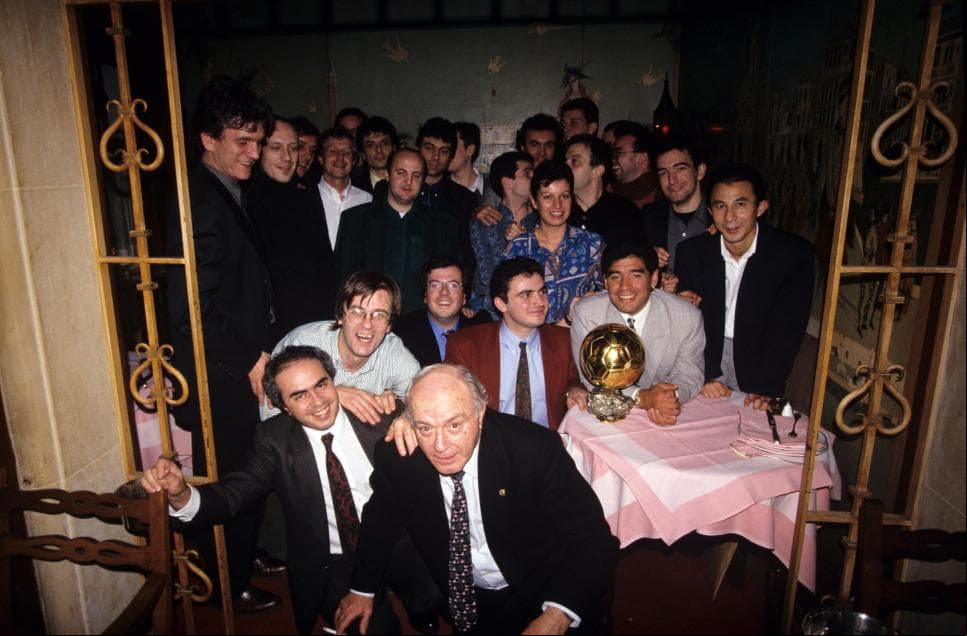 Diego ya había recibido un galardón por parte de FIFA al mejor jugador del Mundial México 1986.