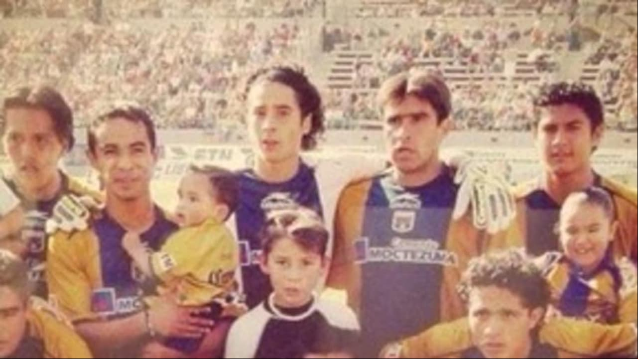 Tigrillos Coapa | Fue la franquicia los Tigres de la UANL que América utilizó un año. Guillermo Ochoa jugó algunos partidos con el equipo.