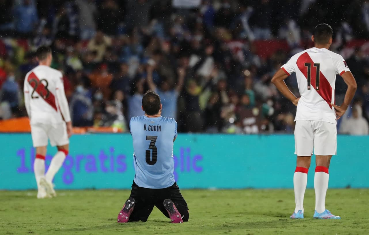 Intensa actividad en la Conmebol en su Jornada 17 de las Eliminatorias rumbo al Mundial Qatar 2022 con nuevas selecciones clasificadas y las que luchan aun por el Repechaje.