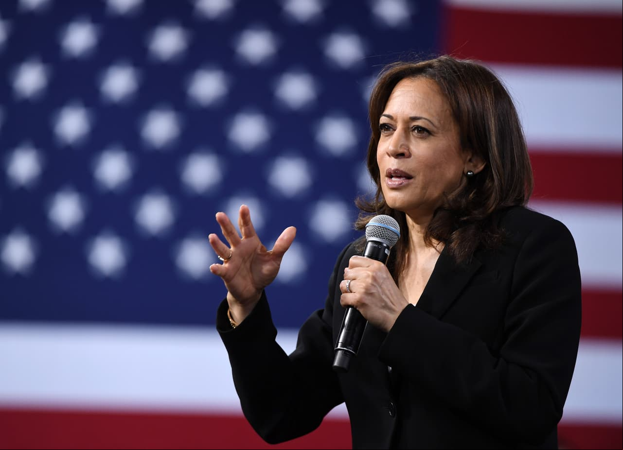 ¿Mintió Kamala Harris al decir que fue parte del polémico programa de buses escolares en 1969?