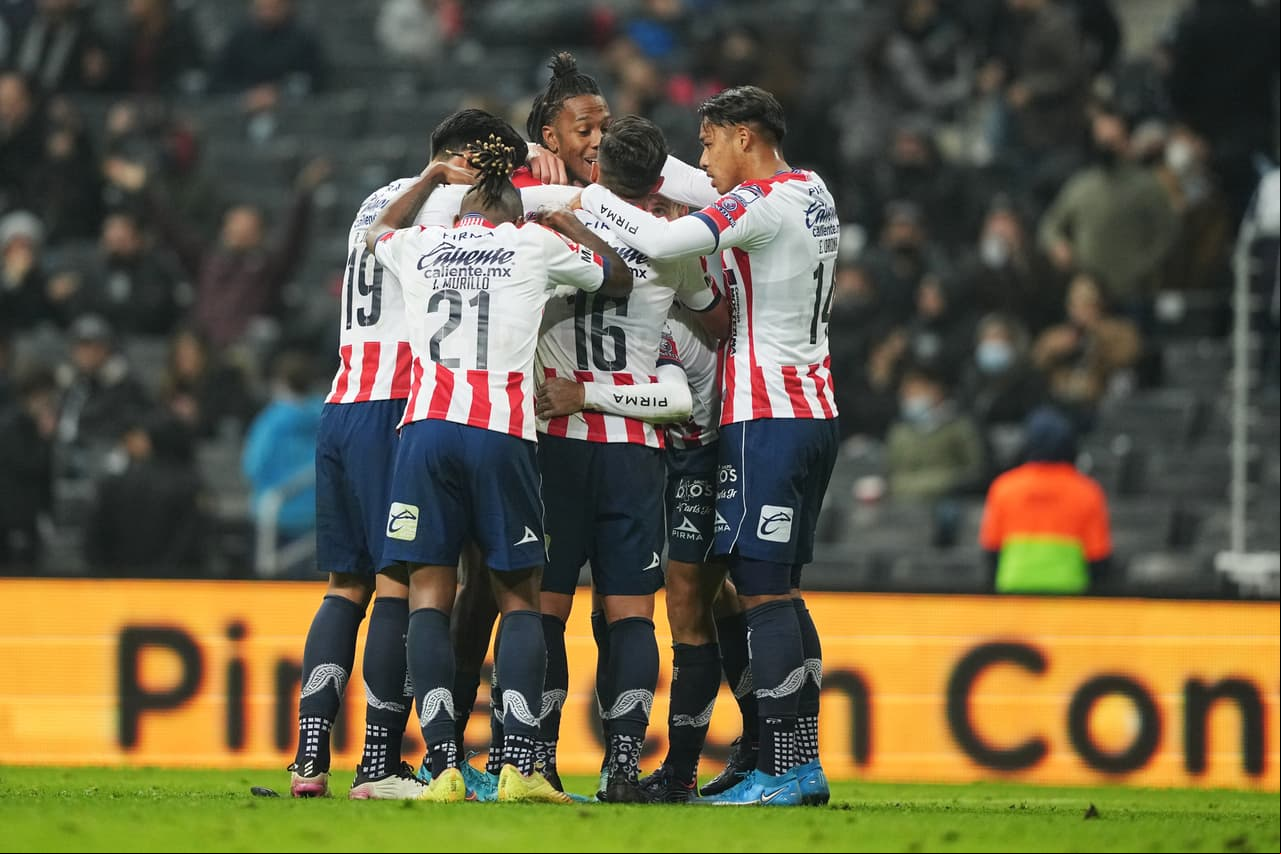 Vucetich, con cambios en su cuerpo técnico para dirigir a Rayados