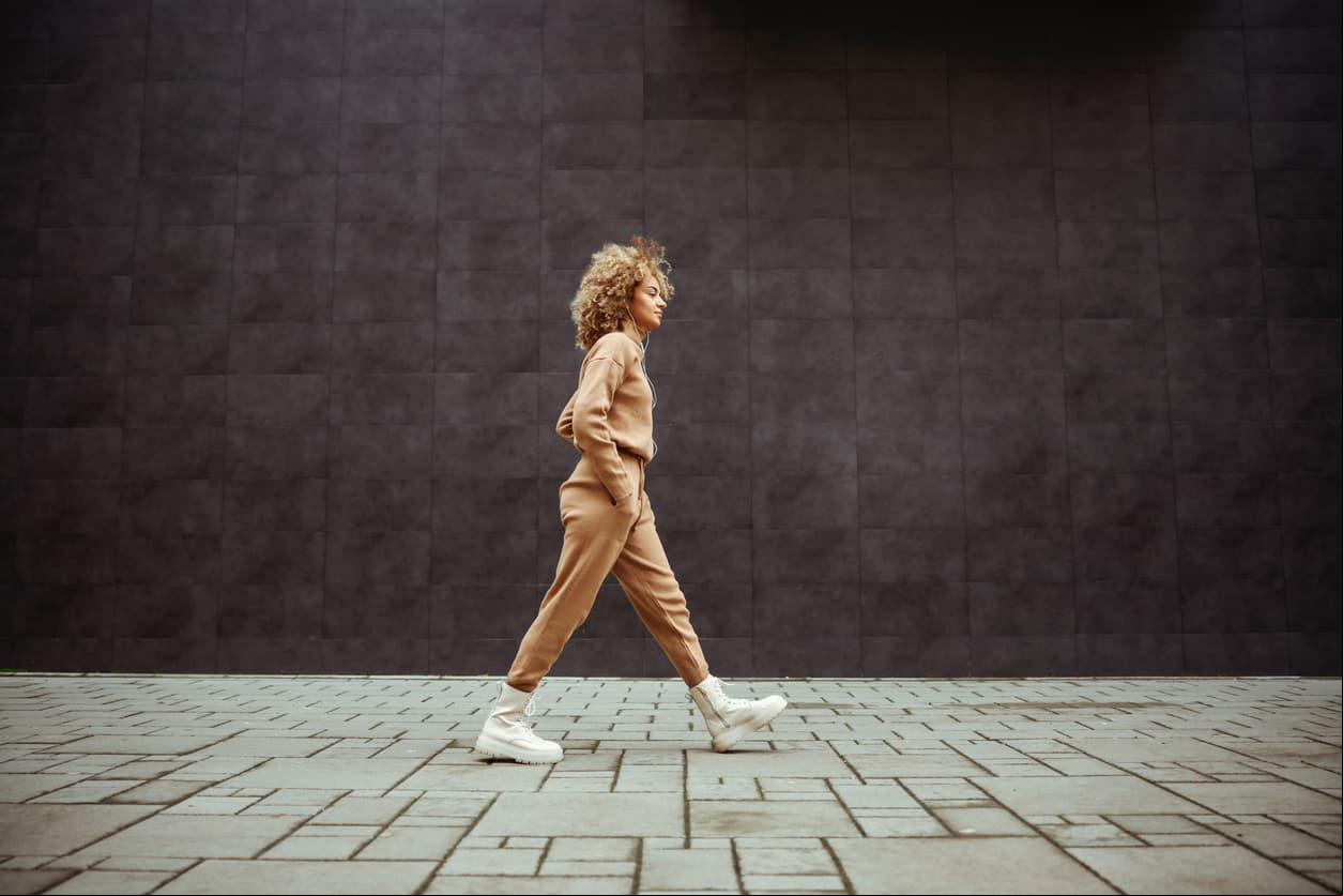  7 ideas para combinar tus pants sin que parezca que vas al gimnasio